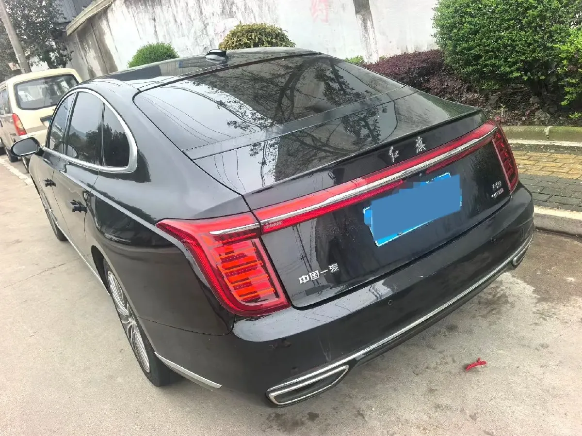 2020 HongQi H9 2.0T 252HP L4 7DCT,autocango,china used car exporter,china ev exporter,chinese used car exporter,chinese used ev exporter