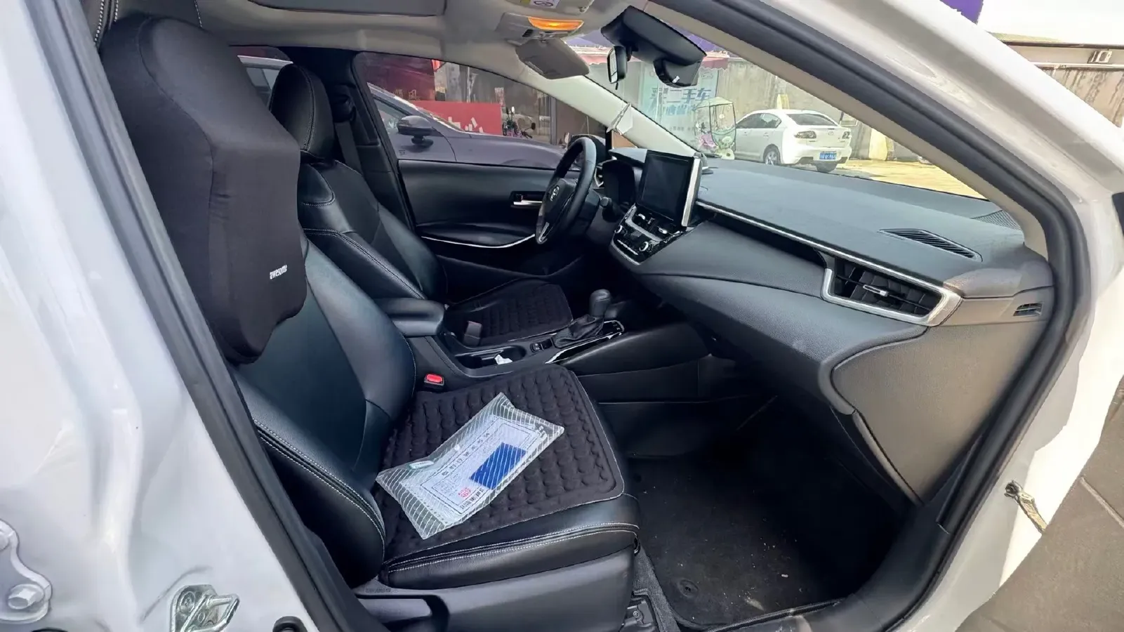 2021 Toyota Corolla 1.8L 98HP L4 E-CVT Hybrid,autocango,china used car exporter,china ev exporter,chinese used car exporter,chinese used ev exporter