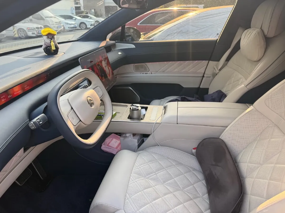 2025 NIO ET9 BEV 100KWH,autocango,china used car exporter,china ev exporter,chinese used car exporter,chinese used ev exporter