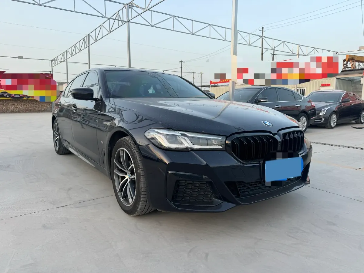 2022 BMW 5 Series 2.0T 184HP L4 8AT,autocango,china used car exporter,china ev exporter,chinese used car exporter,chinese used ev exporter