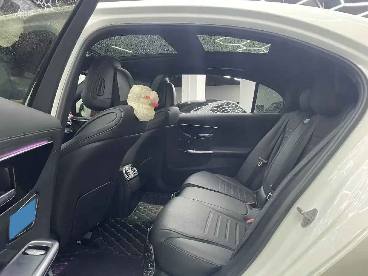 2023 Mercedes-Benz C Class 1.5T 204HP L4 9AT,autocango,china used car exporter,china ev exporter,chinese used car exporter,chinese used ev exporter