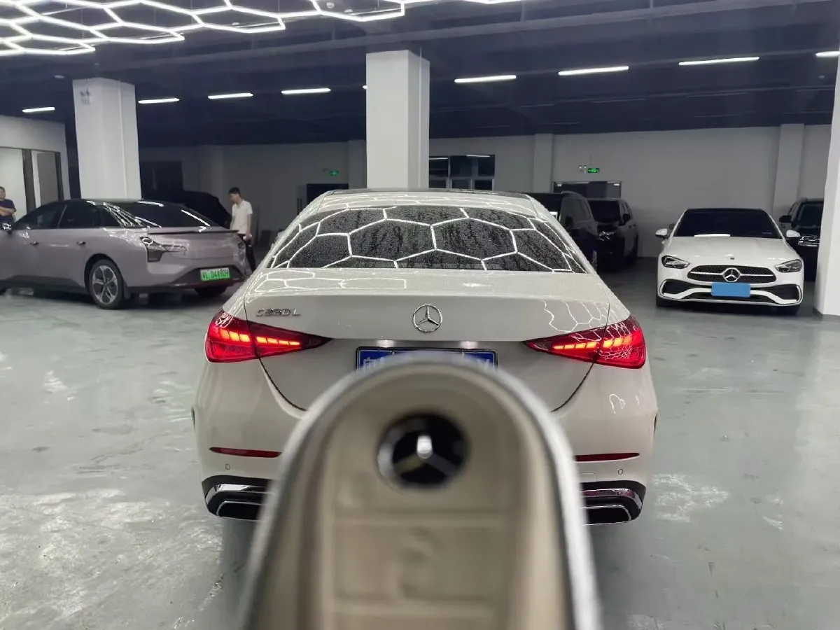 2023 Mercedes-Benz C Class 1.5T 204HP L4 9AT,autocango,china used car exporter,china ev exporter,chinese used car exporter,chinese used ev exporter