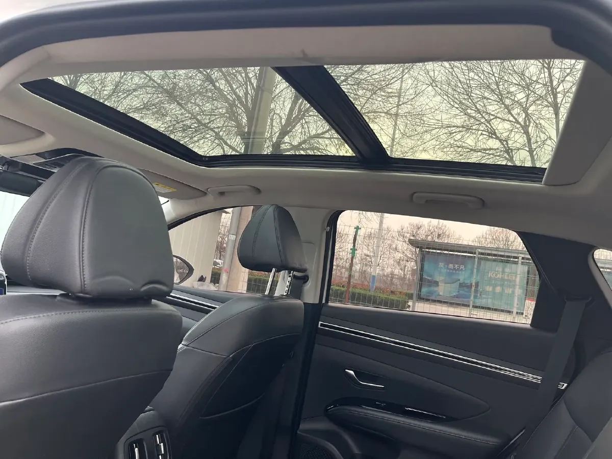 2023 Hyundai Tucson 1.5T 200HP L4 8AT,autocango,china used car exporter,china ev exporter,chinese used car exporter,chinese used ev exporter