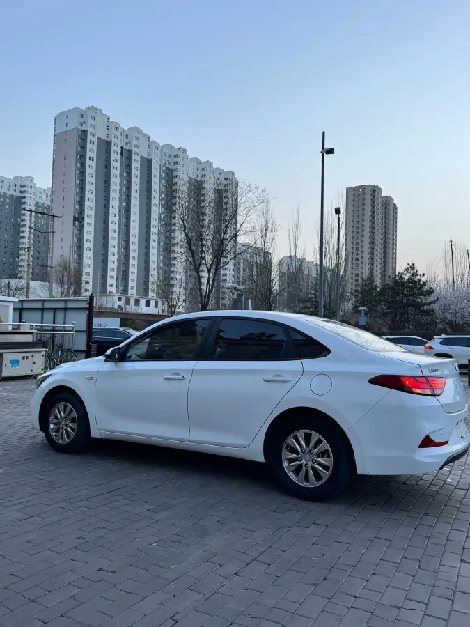 2020 Hyundai Celesta 1.6L 123HP L4 6AT,autocango,china used car exporter,china ev exporter,chinese used car exporter,chinese used ev exporter