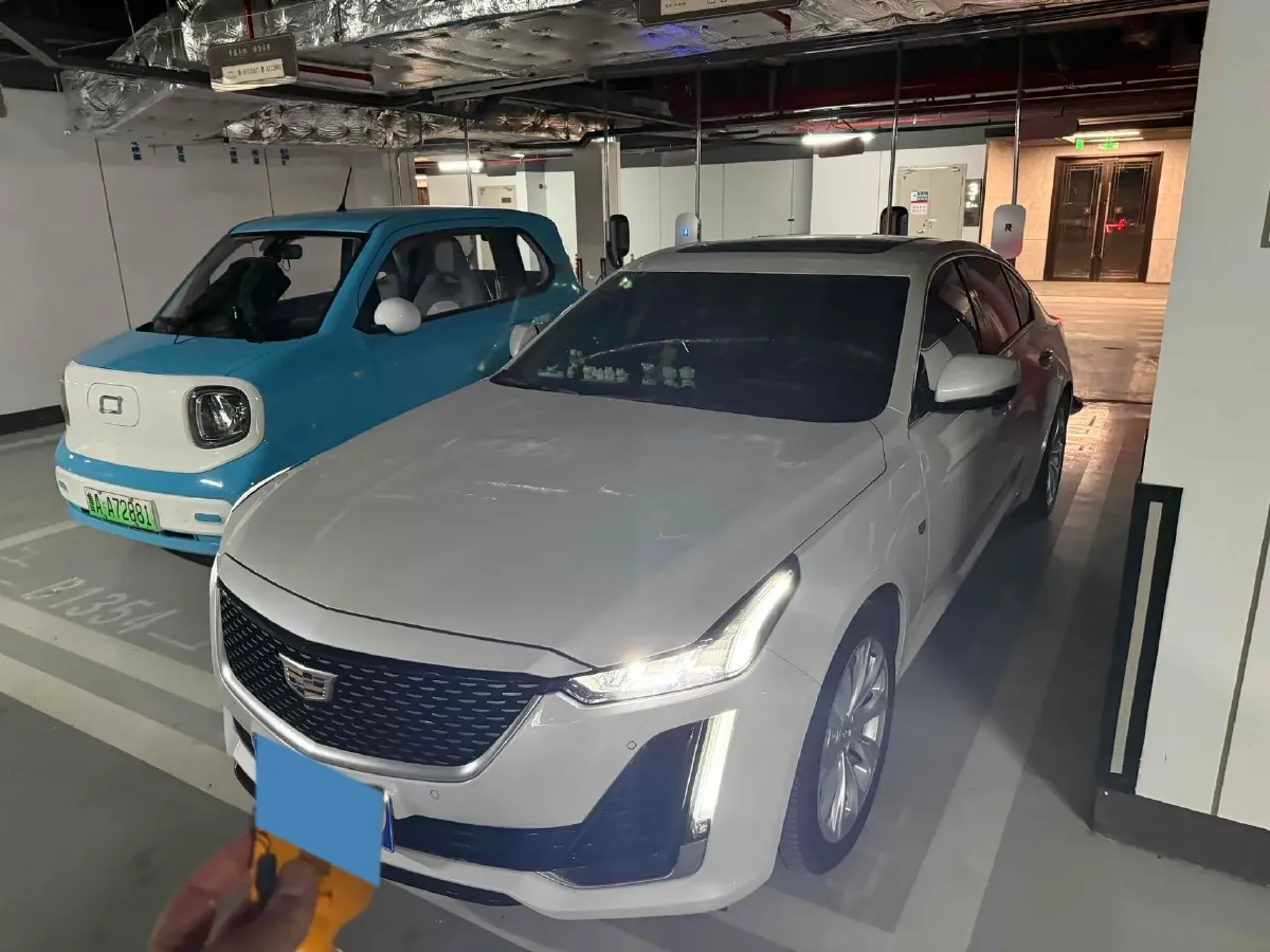 2023 Cadillac CT5 2.0T 237HP L4 10AT,autocango,china used car exporter,china ev exporter,chinese used car exporter,chinese used ev exporter