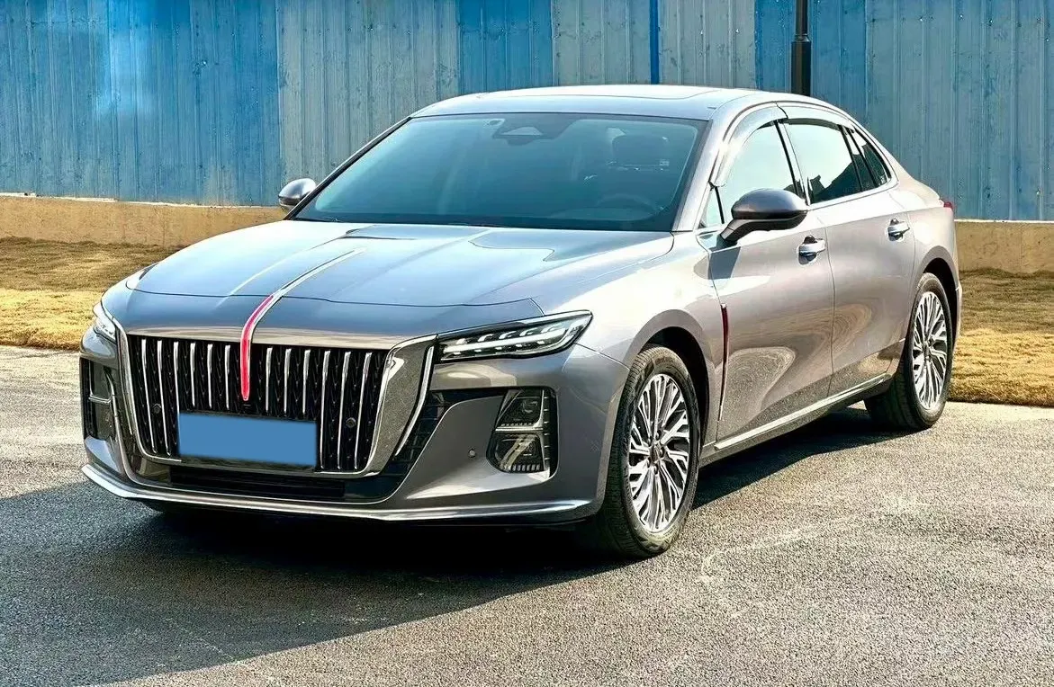 2023 HongQi H5 2.0T 224HP L4 8AT,autocango,china used car exporter,china ev exporter,chinese used car exporter,chinese used ev exporter