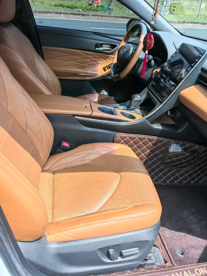 2019 Toyota Avalon 2.5L 209HP L4 8AT,autocango,china used car exporter,china ev exporter,chinese used car exporter,chinese used ev exporter