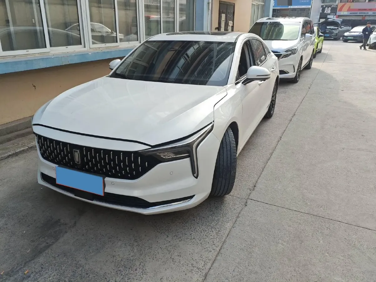 2023 Bestune B70 1.5T 169HP L4 7DCT,autocango,china used car exporter,china ev exporter,chinese used car exporter,chinese used ev exporter