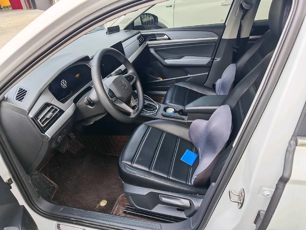 2024 Volkswagen Lavida 1.5T 160HP L4 7DCT,autocango,china used car exporter,china ev exporter,chinese used car exporter,chinese used ev exporter