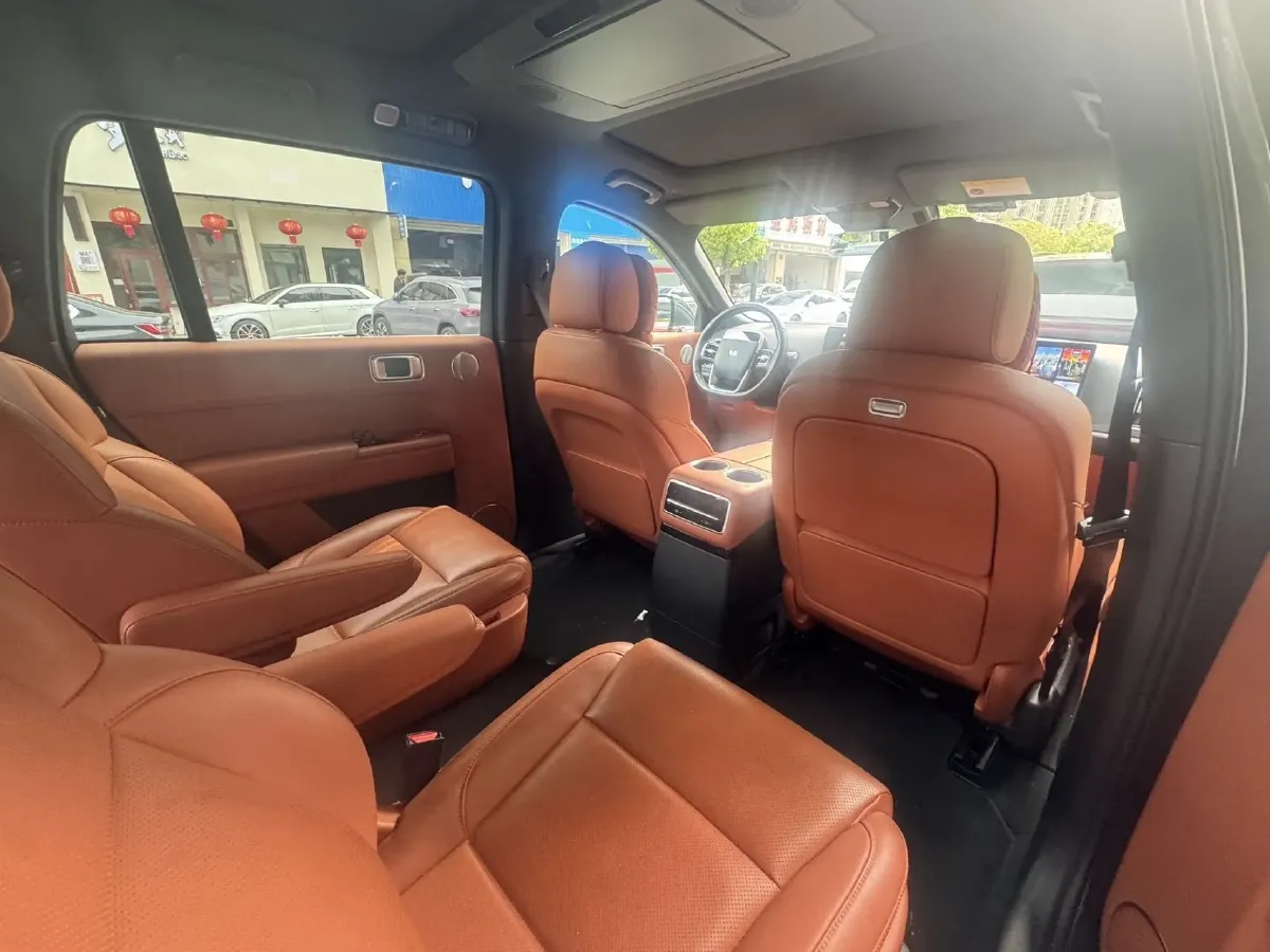 2023 Li L9 Range Extended 154HP REEV 42.6KWH,autocango,china used car exporter,china ev exporter,chinese used car exporter,chinese used ev exporter