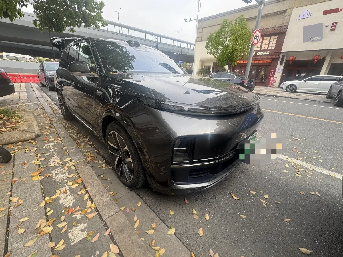 2023 Li L9 Range Extended 154HP REEV 42.6KWH,autocango,china used car exporter,china ev exporter,chinese used car exporter,chinese used ev exporter