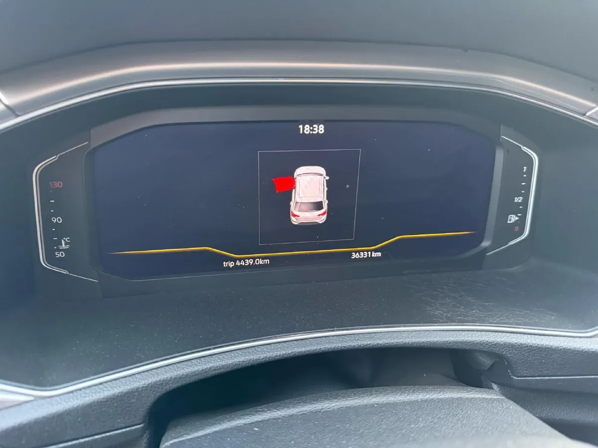 2022 Volkswagen T-Roc 1.4T 150HP L4 7DCT,autocango,china used car exporter,china ev exporter,chinese used car exporter,chinese used ev exporter