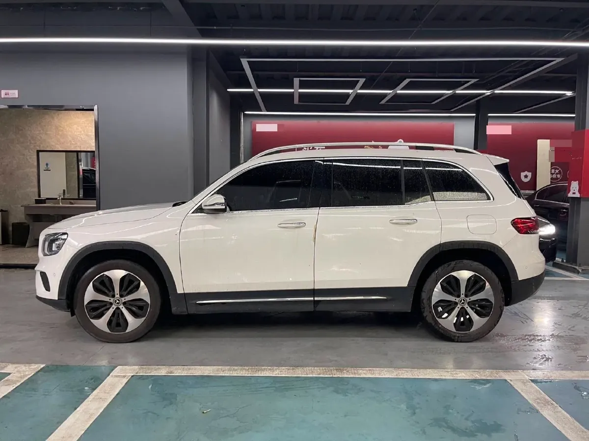 2021 Mercedes-Benz GLB Class 1.3T 163HP L4 7DCT,autocango,china used car exporter,china ev exporter,chinese used car exporter,chinese used ev exporter