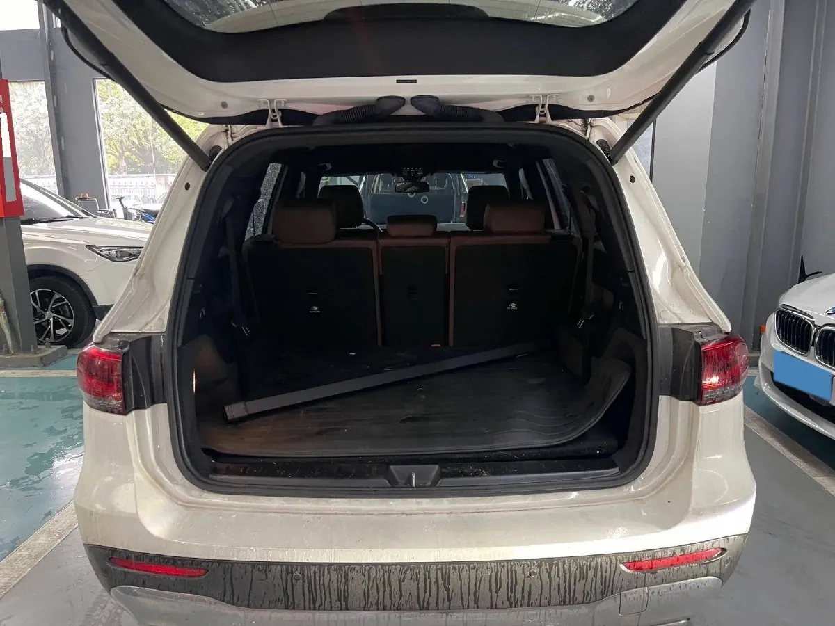 2021 Mercedes-Benz GLB Class 1.3T 163HP L4 7DCT,autocango,china used car exporter,china ev exporter,chinese used car exporter,chinese used ev exporter