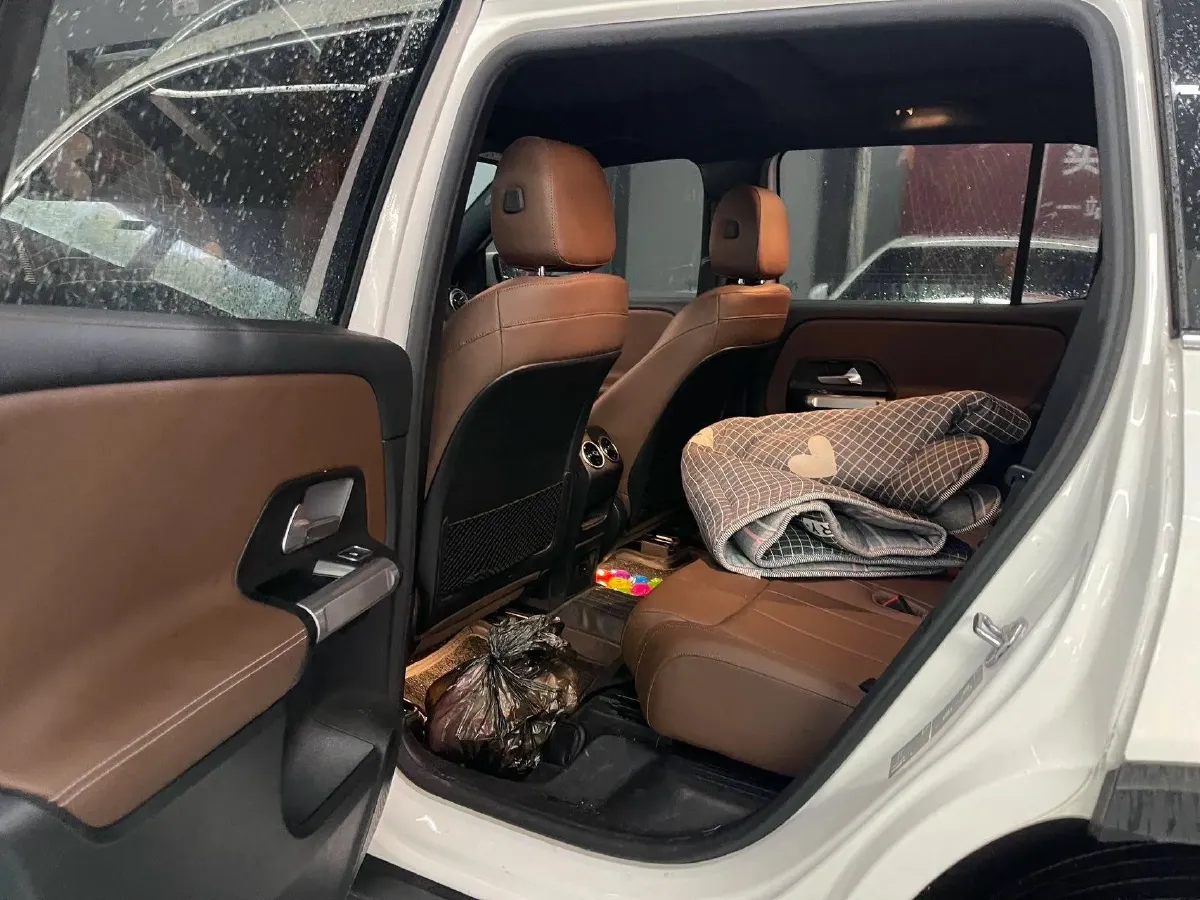 2021 Mercedes-Benz GLB Class 1.3T 163HP L4 7DCT,autocango,china used car exporter,china ev exporter,chinese used car exporter,chinese used ev exporter