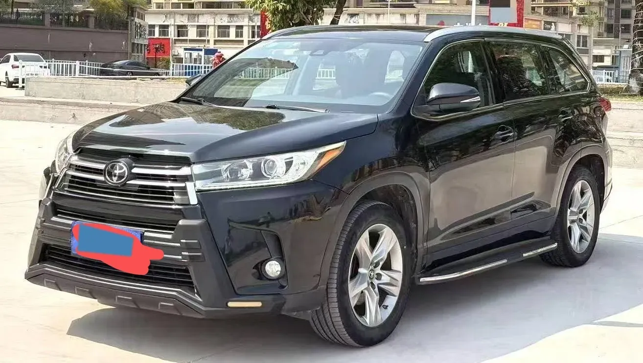 2018 Jeep Grand Commander 2.0T 265HP L4 9AT,autocango,china used car exporter,china ev exporter,chinese used car exporter,chinese used ev exporter