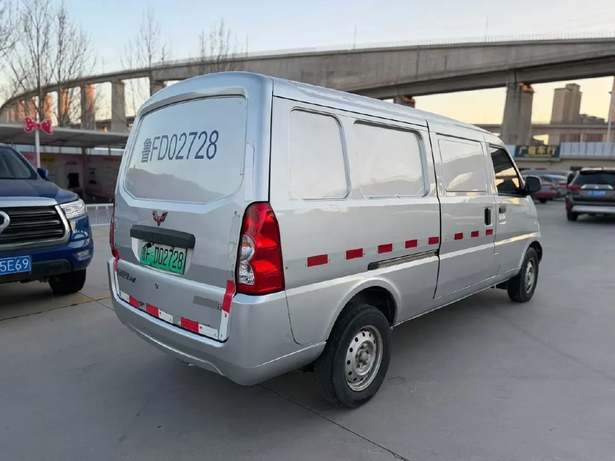 2020 Roewe RX3 1.6L 125HP L4 CVT,autocango,china used car exporter,china ev exporter,chinese used car exporter,chinese used ev exporter