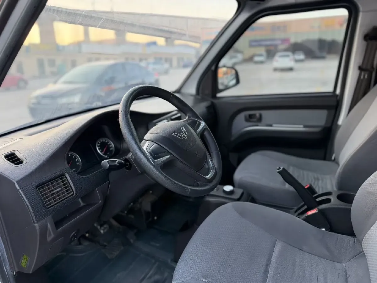 2020 Roewe RX3 1.6L 125HP L4 CVT,autocango,china used car exporter,china ev exporter,chinese used car exporter,chinese used ev exporter