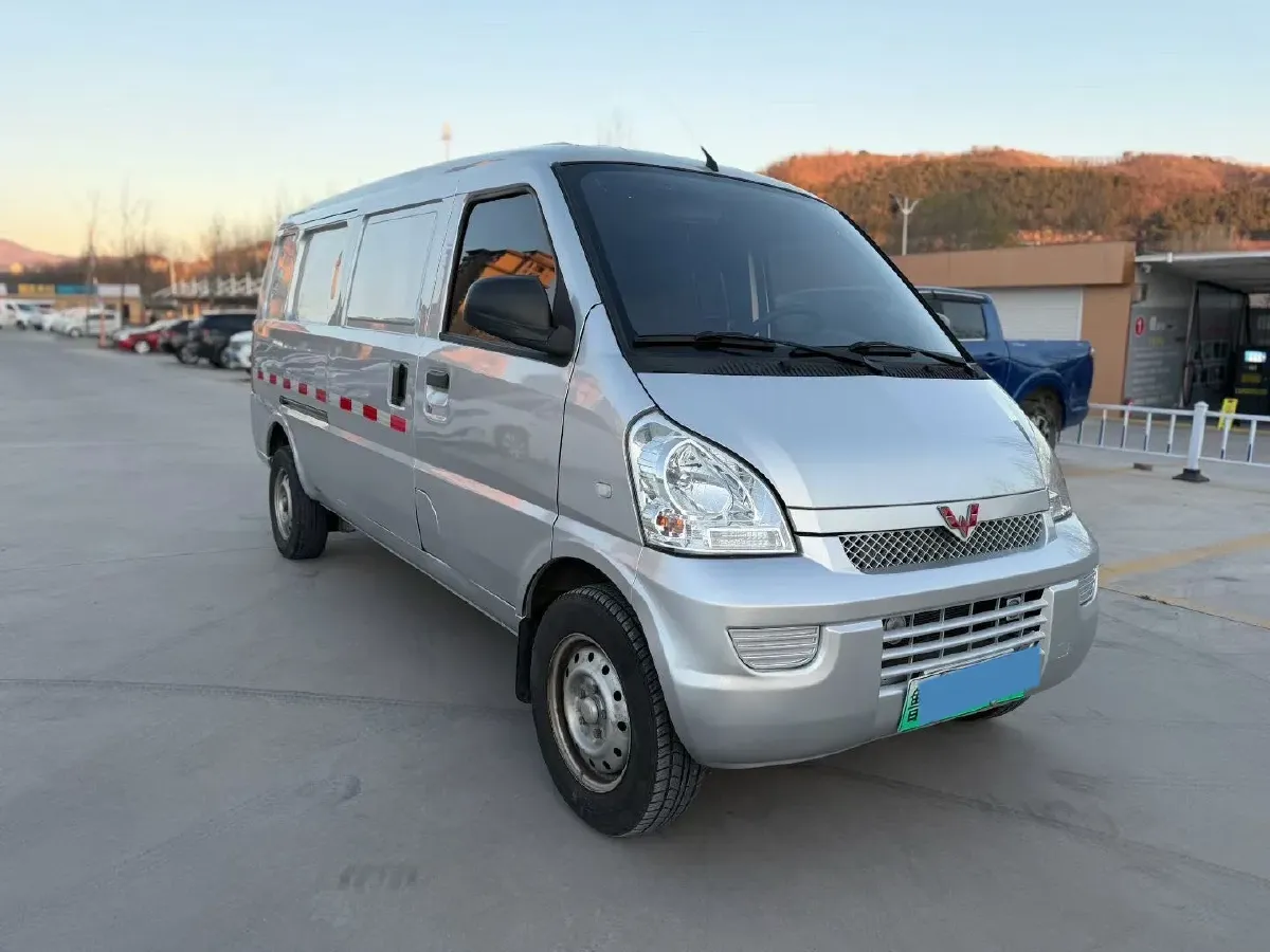 2020 Roewe RX3 1.6L 125HP L4 CVT,autocango,china used car exporter,china ev exporter,chinese used car exporter,chinese used ev exporter