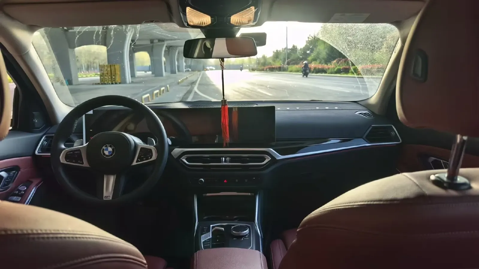 2023 BMW 3 Series 2.0T 184HP L4 8AT,autocango,china used car exporter,china ev exporter,chinese used car exporter,chinese used ev exporter