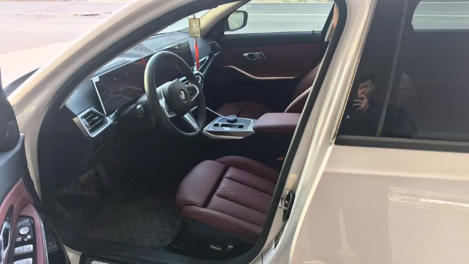 2023 BMW 3 Series 2.0T 184HP L4 8AT,autocango,china used car exporter,china ev exporter,chinese used car exporter,chinese used ev exporter