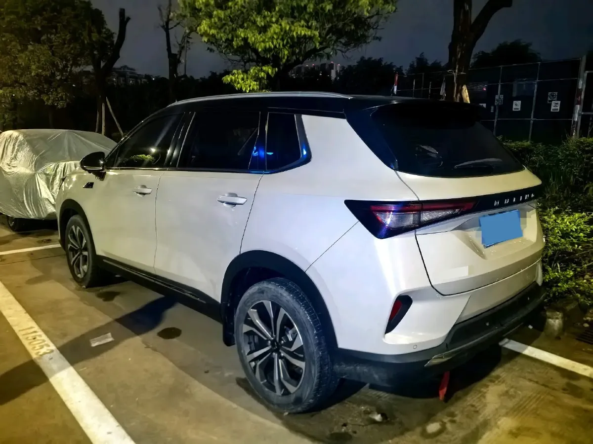 2021 WuLing XingChen 1.5T 147HP L4 CVT,autocango,china used car exporter,china ev exporter,chinese used car exporter,chinese used ev exporter