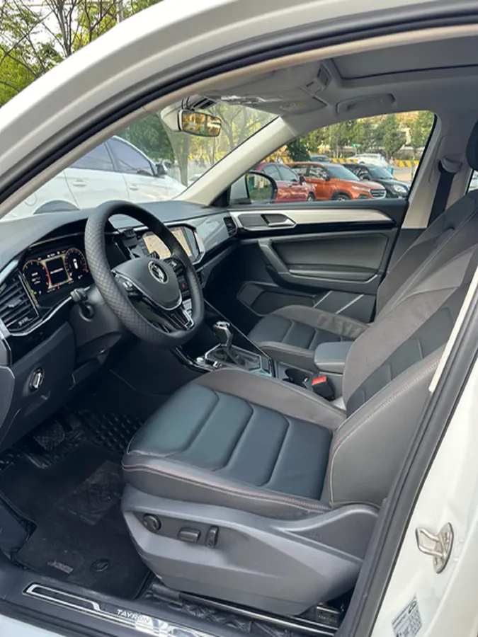 2022 Volkswagen Tayron 2.0T 186HP L4 7DCT,autocango,china used car exporter,china ev exporter,chinese used car exporter,chinese used ev exporter