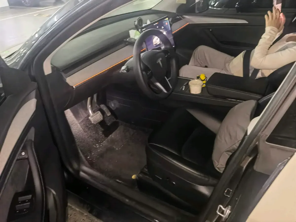 2024 Iveco OuSheng BEV 77.28KWH,autocango,china used car exporter,china ev exporter,chinese used car exporter,chinese used ev exporter