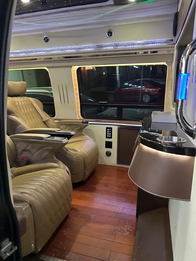 2016 GMC SAVANA 5.3L 305HP V8 4AT,autocango,china used car exporter,china ev exporter,chinese used car exporter,chinese used ev exporter