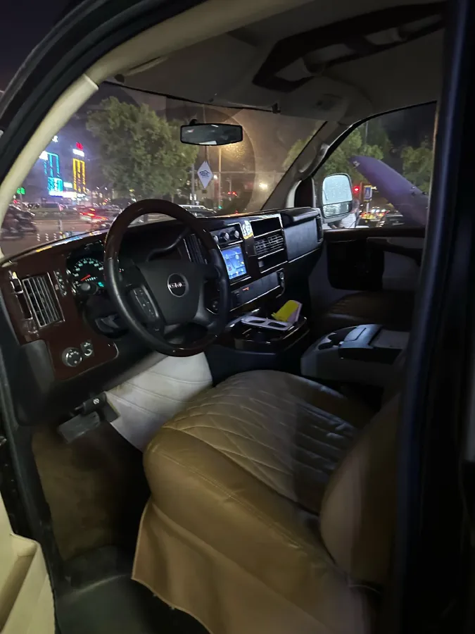 2016 GMC SAVANA 5.3L 305HP V8 4AT,autocango,china used car exporter,china ev exporter,chinese used car exporter,chinese used ev exporter