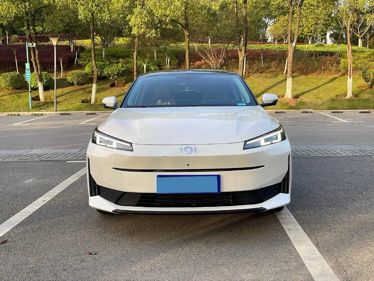 2024 ChangAn QiYuan A05 1.5L 110HP L4 E-CVT PHEV 18.99KWH,autocango,china used car exporter,china ev exporter,chinese used car exporter,chinese used ev exporter