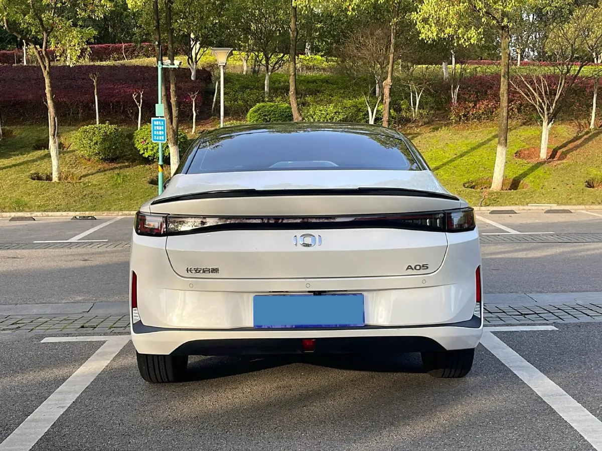 2024 ChangAn QiYuan A05 1.5L 110HP L4 E-CVT PHEV 18.99KWH,autocango,china used car exporter,china ev exporter,chinese used car exporter,chinese used ev exporter