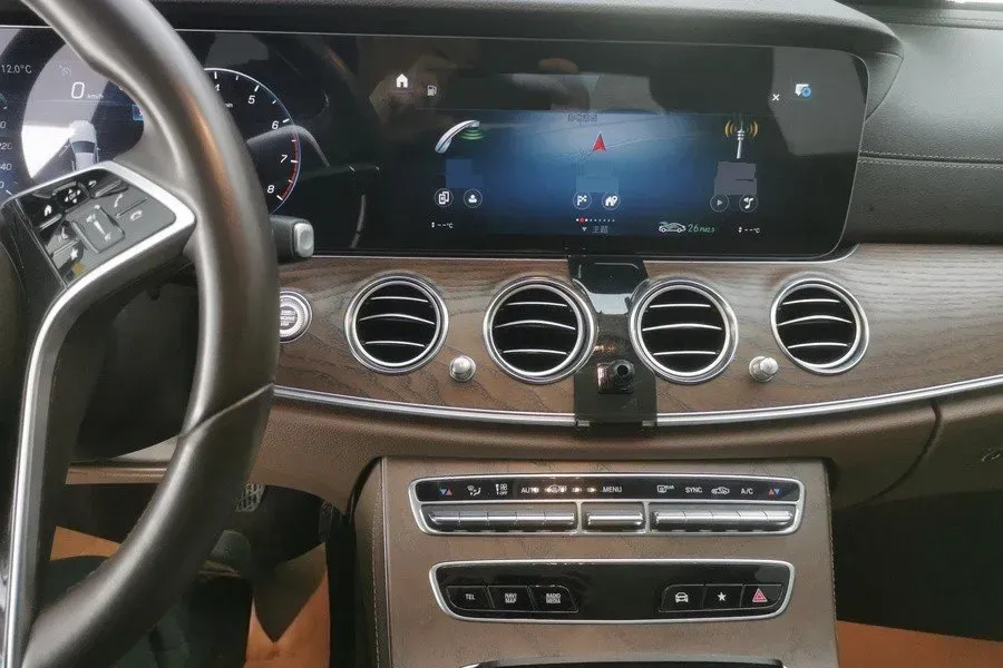 2022 Mercedes-Benz E Class 2.0T 258HP L4 9AT,autocango,china used car exporter,china ev exporter,chinese used car exporter,chinese used ev exporter