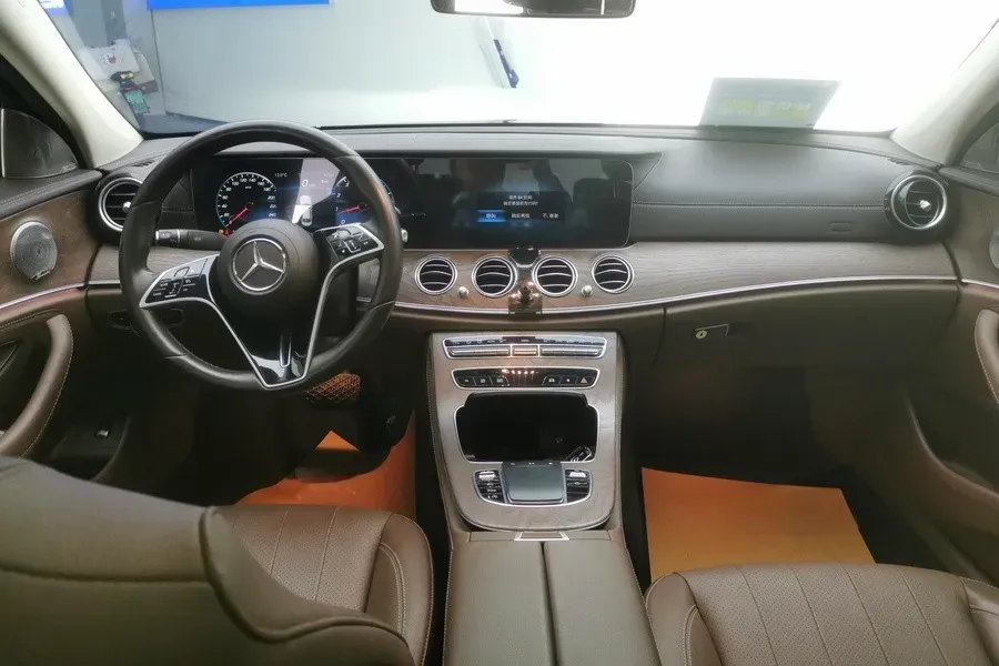 2022 Mercedes-Benz E Class 2.0T 258HP L4 9AT,autocango,china used car exporter,china ev exporter,chinese used car exporter,chinese used ev exporter