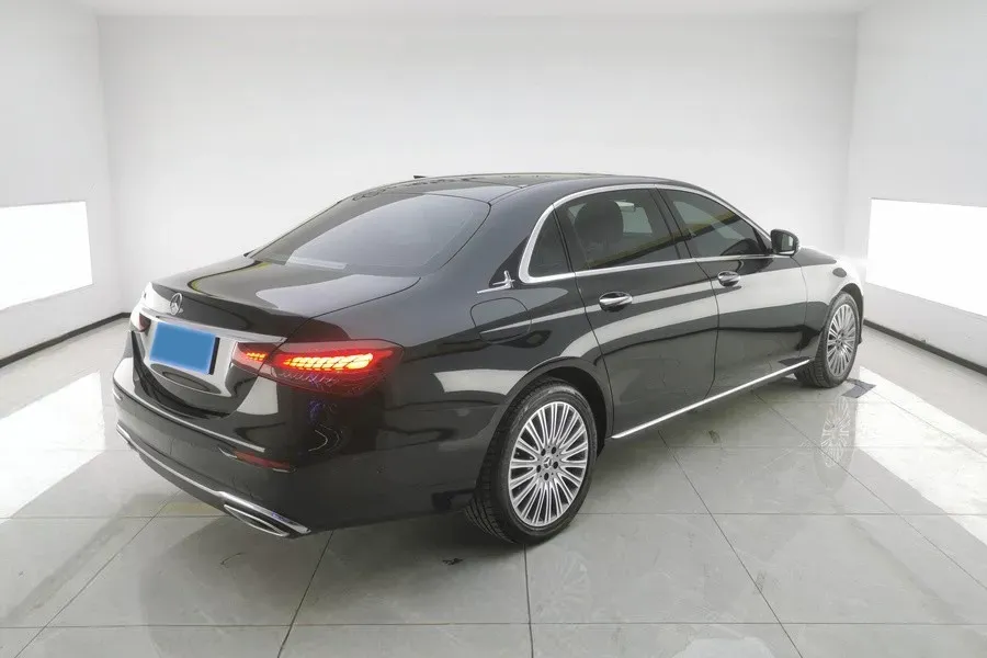 2022 Mercedes-Benz E Class 2.0T 258HP L4 9AT,autocango,china used car exporter,china ev exporter,chinese used car exporter,chinese used ev exporter
