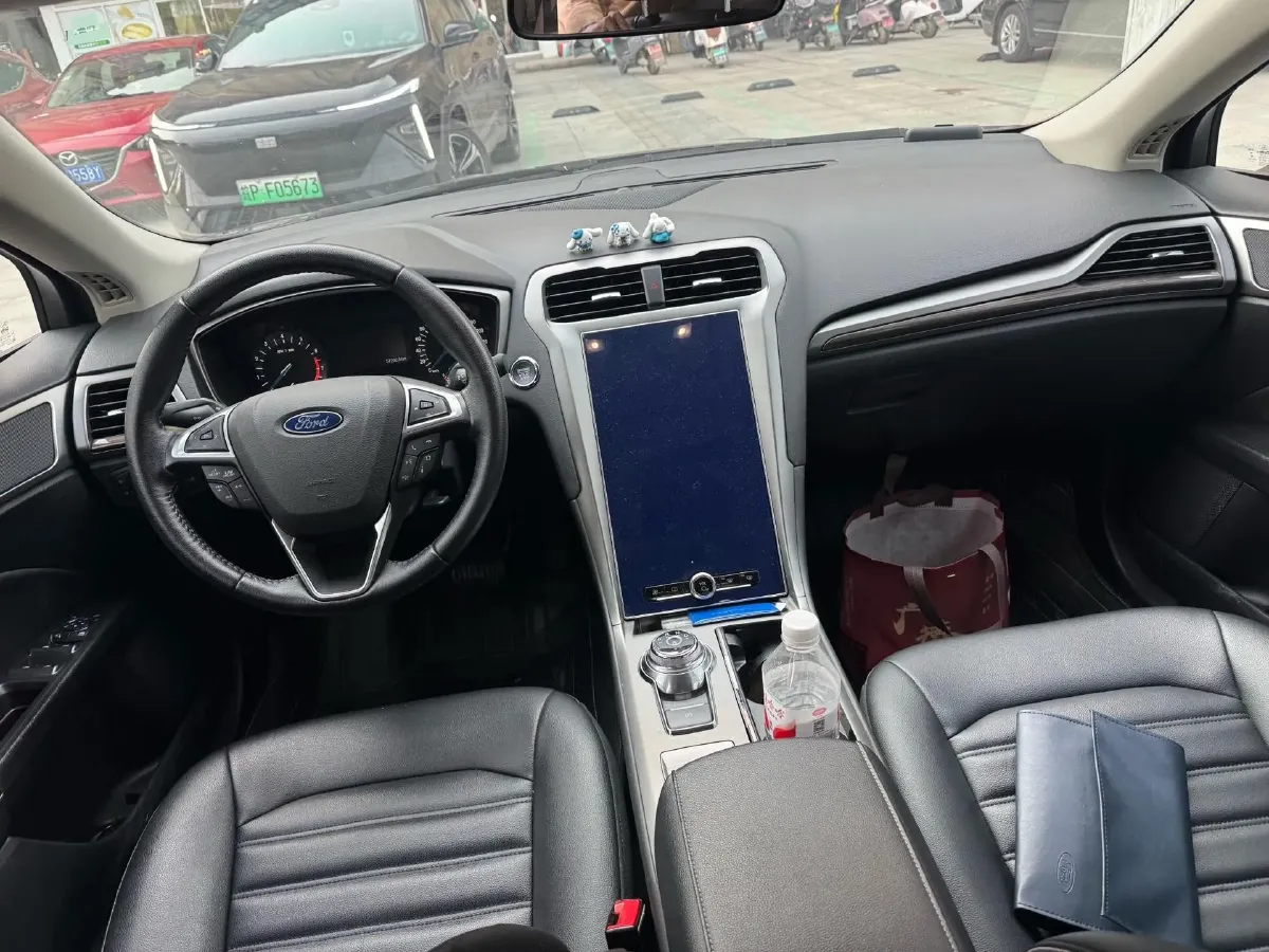 2020 Ford Mondeo 1.5T 182HP L4 6AT,autocango,china used car exporter,china ev exporter,chinese used car exporter,chinese used ev exporter