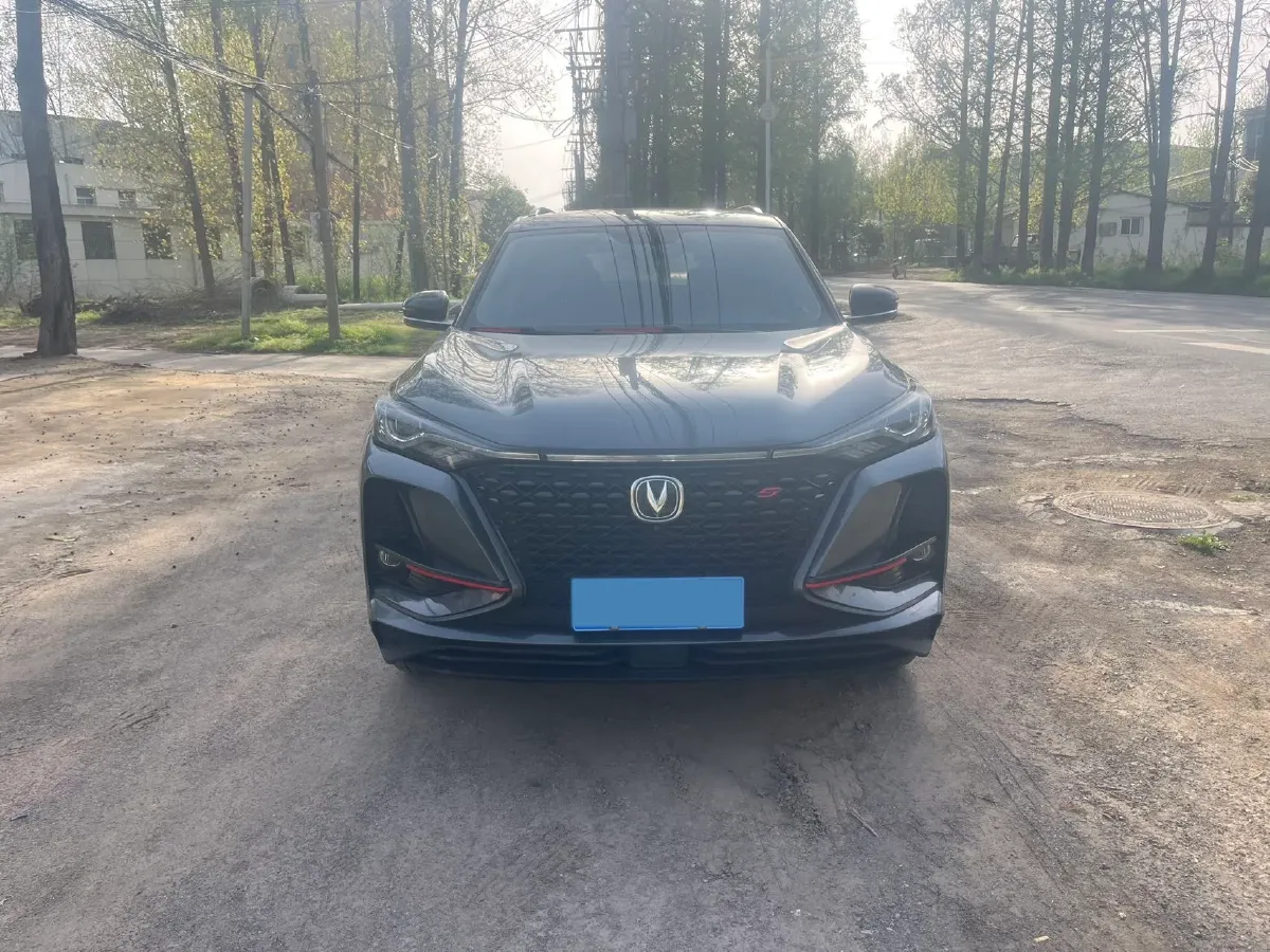 2021 ChangAn CS75 Plus 1.5T 178HP L4 6AT,autocango,china used car exporter,china ev exporter,chinese used car exporter,chinese used ev exporter