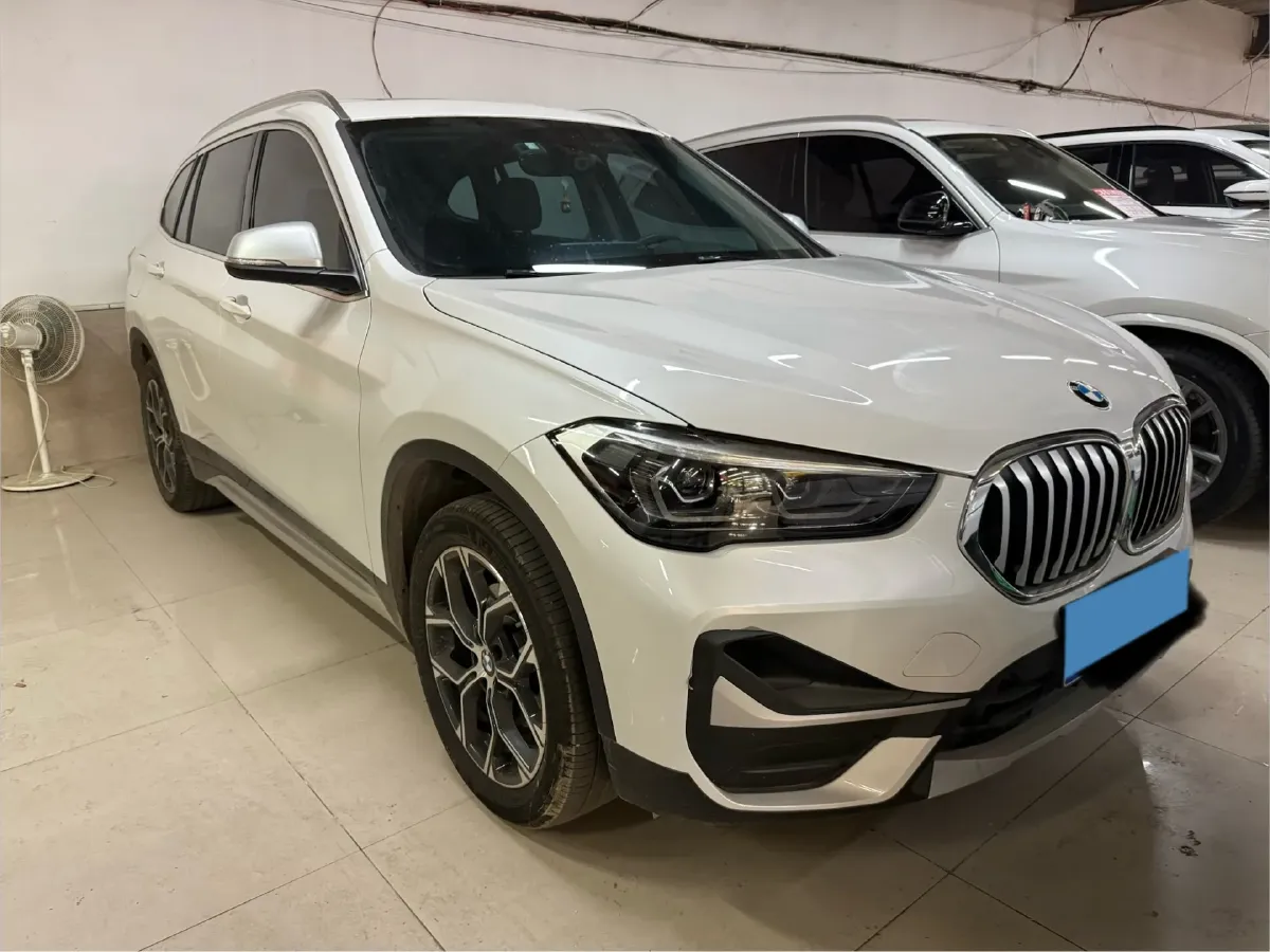 2022 BMW X1 1.5T 140HP L3 7DCT,autocango,china used car exporter,china ev exporter,chinese used car exporter,chinese used ev exporter
