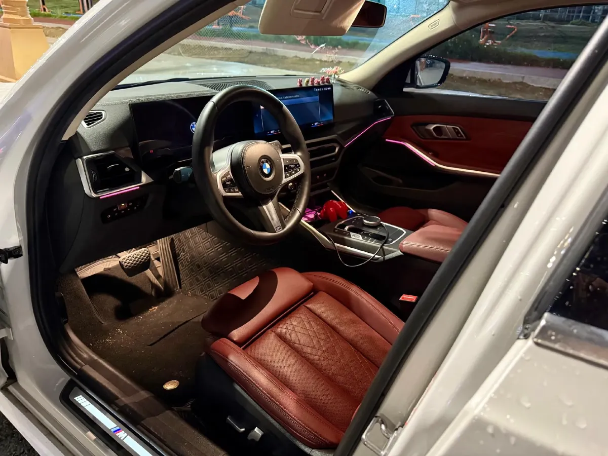 2023 BMW 3 Series 2.0T 184HP L4 8AT,autocango,china used car exporter,china ev exporter,chinese used car exporter,chinese used ev exporter