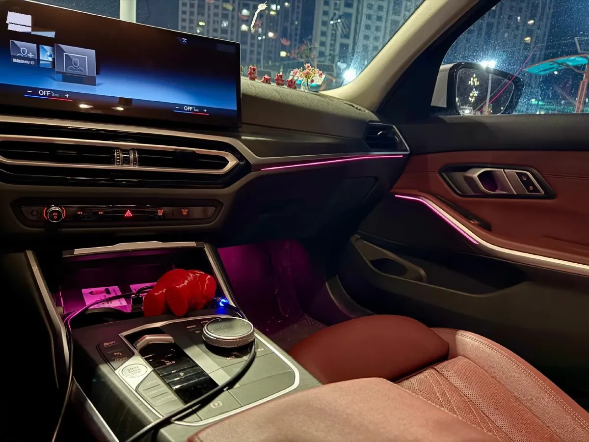 2023 BMW 3 Series 2.0T 184HP L4 8AT,autocango,china used car exporter,china ev exporter,chinese used car exporter,chinese used ev exporter