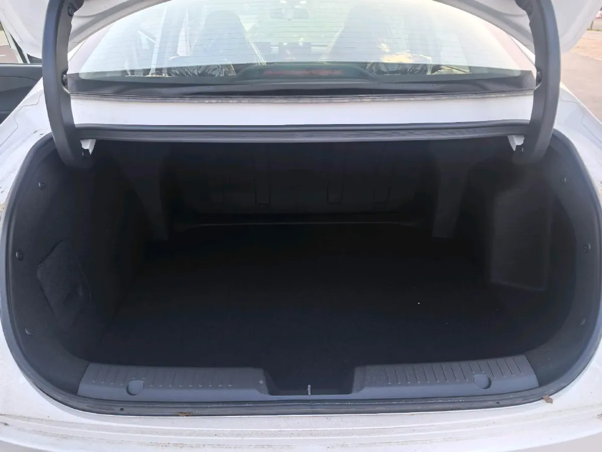 2025 ChangAn EadoPHEV 1.5L 98HP L4 E-CVT PHEV,autocango,china used car exporter,china ev exporter,chinese used car exporter,chinese used ev exporter