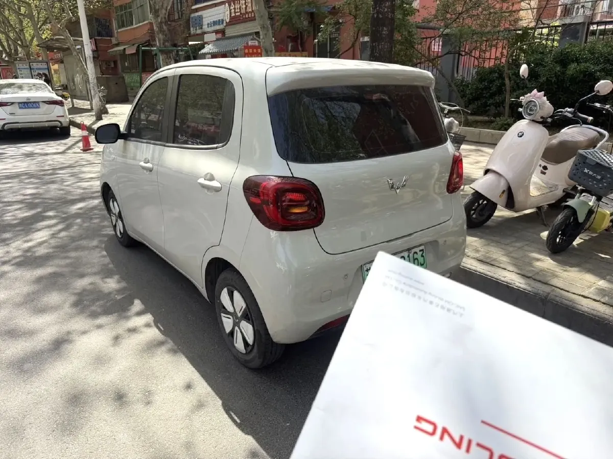 2025 WuLing HongGuang MINI EV BEV 16.2KWH,autocango,china used car exporter,china ev exporter,chinese used car exporter,chinese used ev exporter