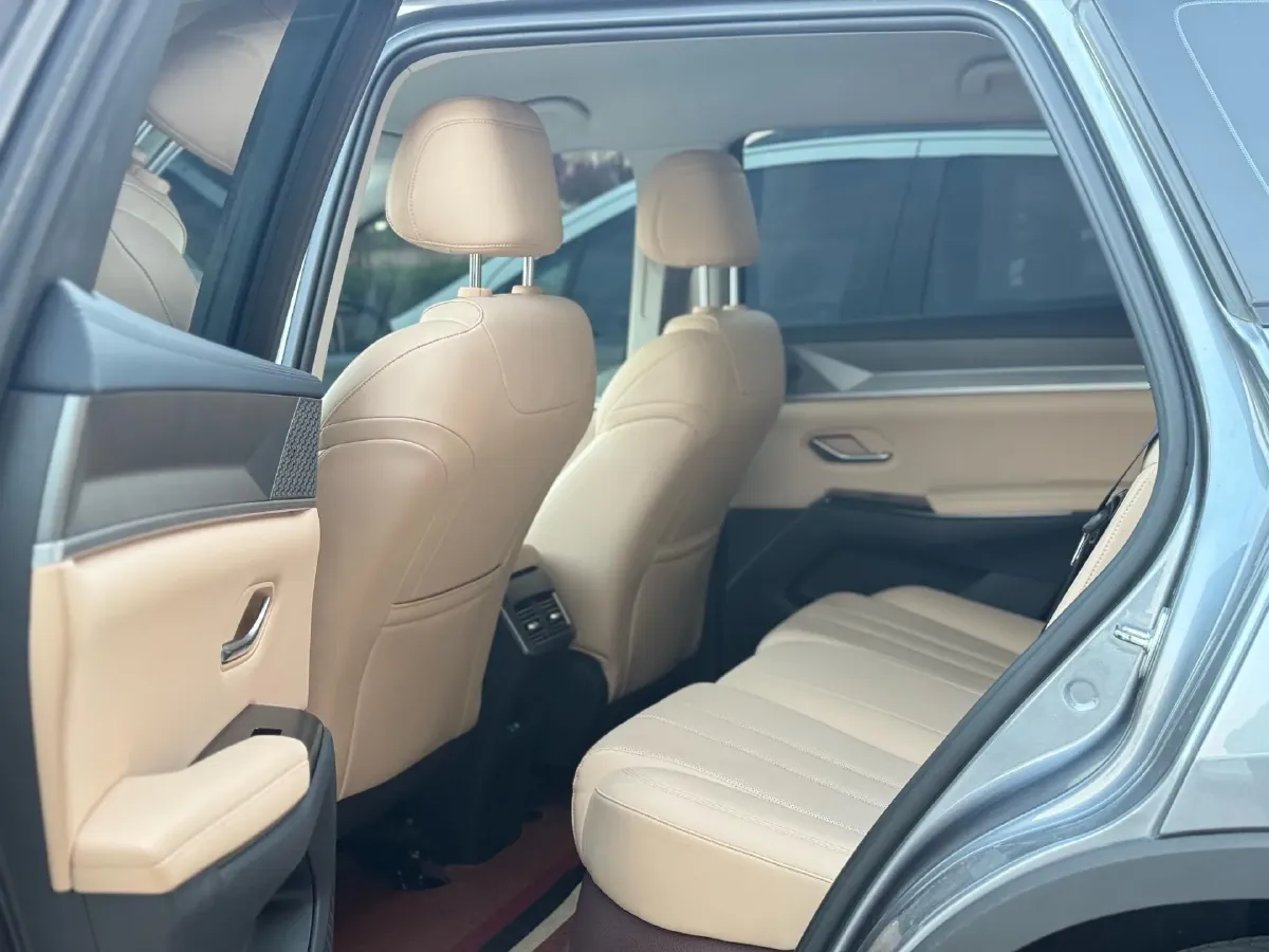 2025 BYD Song Pro 1.5L 101HP L4 E-CVT PHEV 12.9KWH,autocango,china used car exporter,china ev exporter,chinese used car exporter,chinese used ev exporter