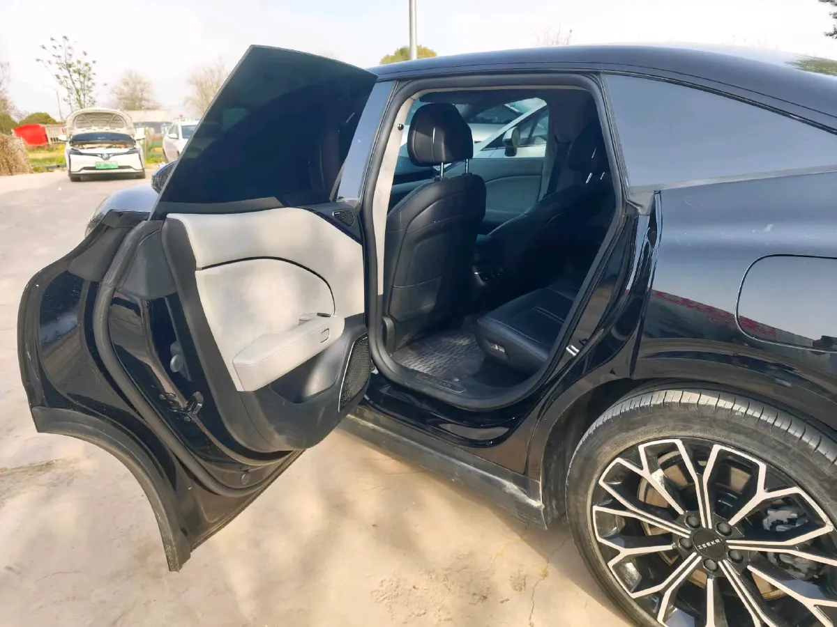 2024 Zeekr 007 BEV 75KWH,autocango,china used car exporter,china ev exporter,chinese used car exporter,chinese used ev exporter