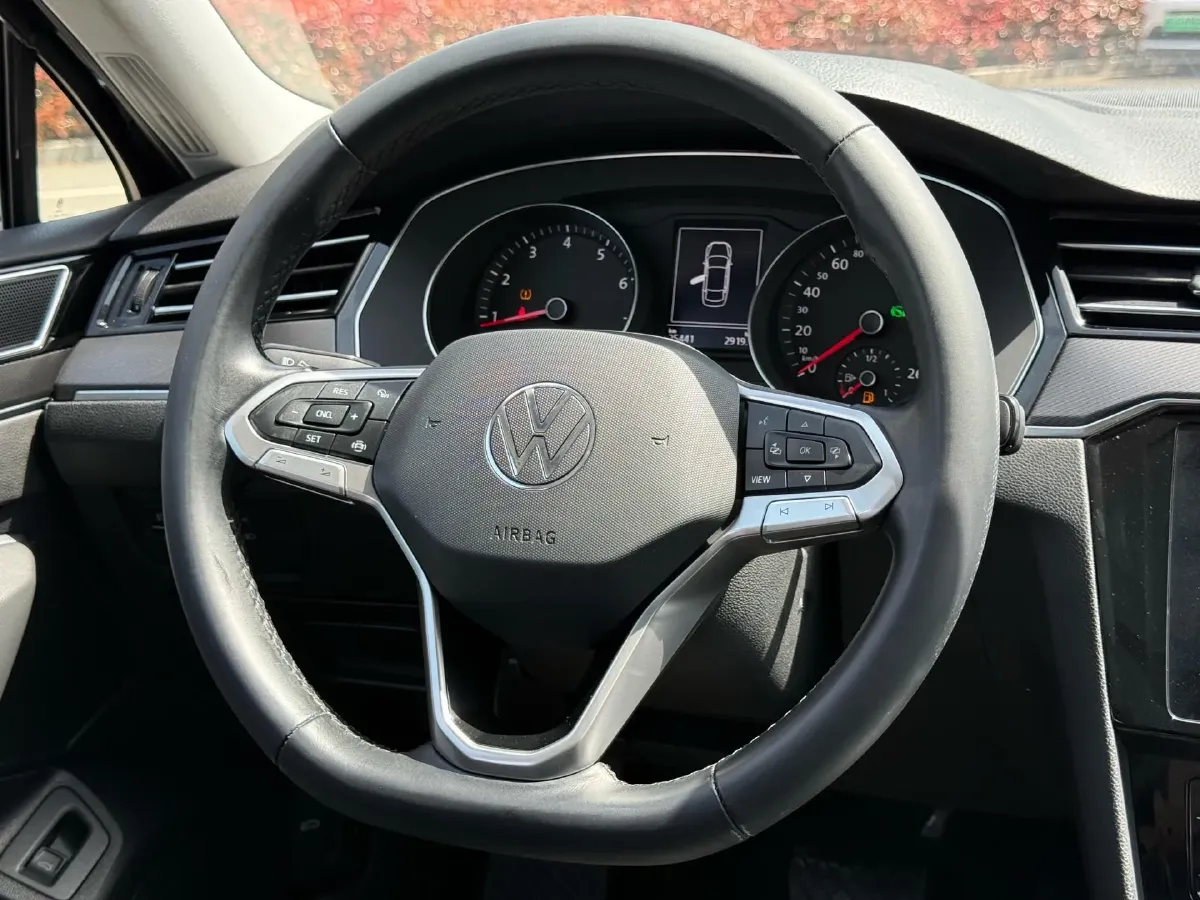 2020 Volkswagen Magotan 1.4T 150HP L4 7DCT,autocango,china used car exporter,china ev exporter,chinese used car exporter,chinese used ev exporter