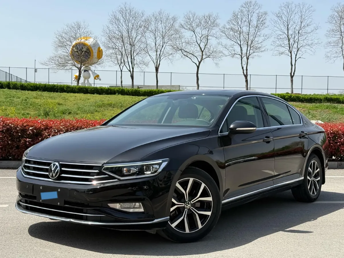 2020 Volkswagen Magotan 1.4T 150HP L4 7DCT,autocango,china used car exporter,china ev exporter,chinese used car exporter,chinese used ev exporter