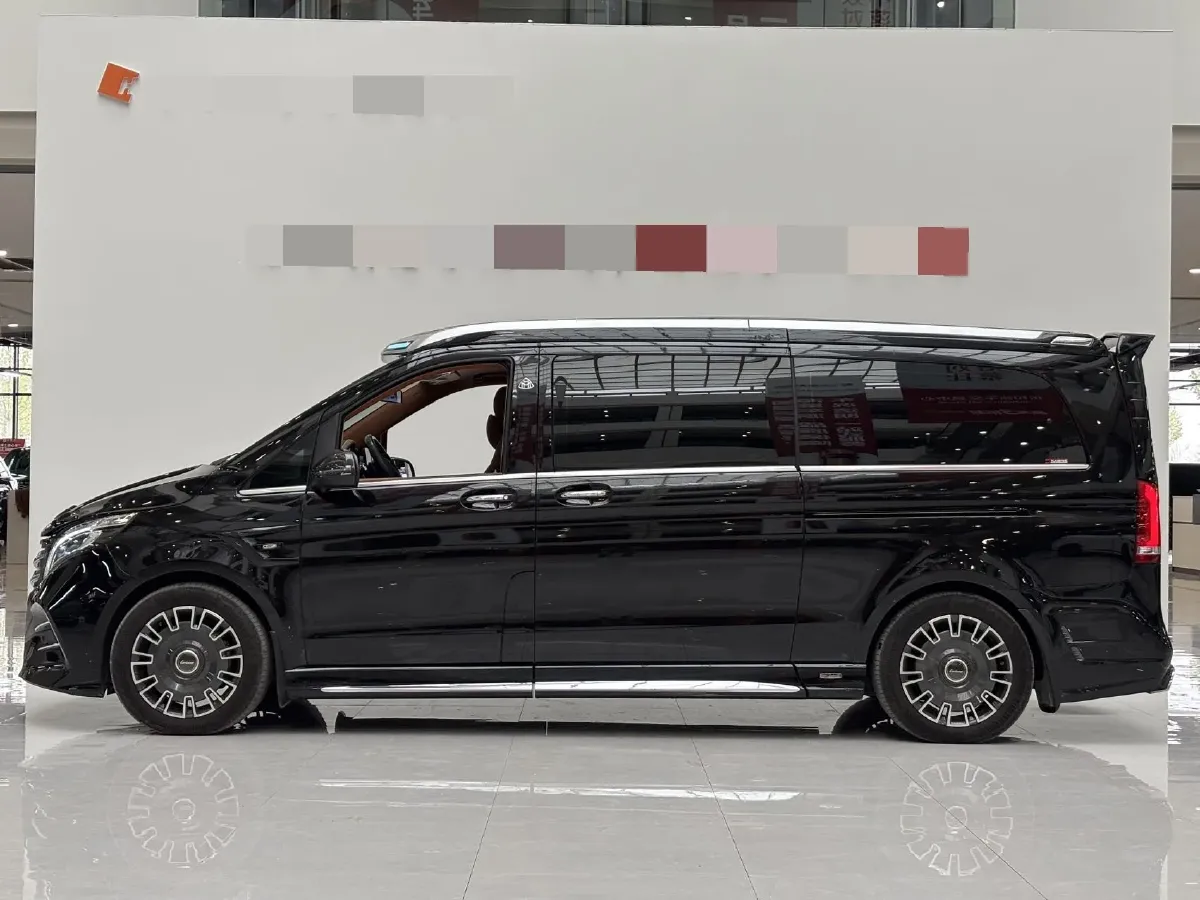 2021 Mercedes-Benz V Class 2.0T 211HP L4 9AT,autocango,china used car exporter,china ev exporter,chinese used car exporter,chinese used ev exporter