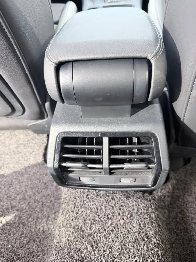 2021 Audi Q3 1.4T 150HP L4 7DCT,autocango,china used car exporter,china ev exporter,chinese used car exporter,chinese used ev exporter