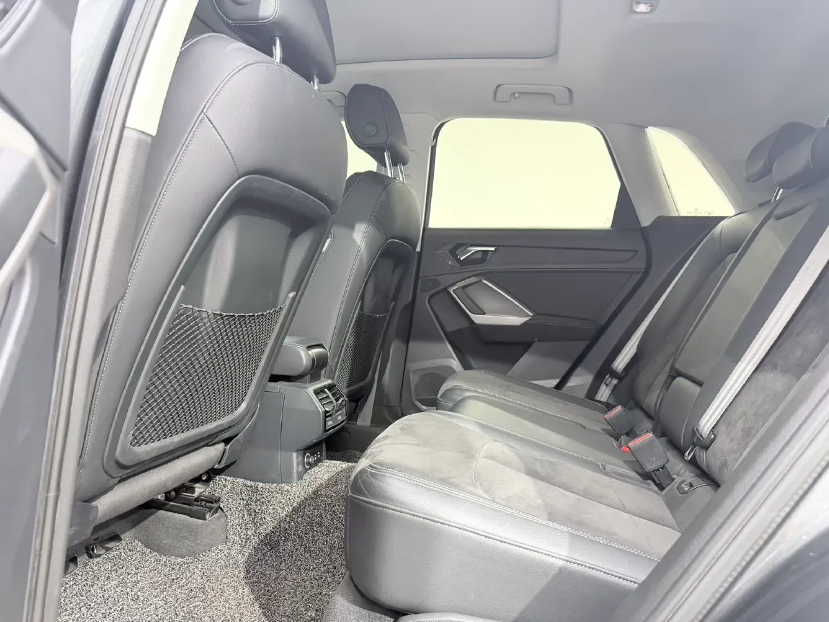 2021 Audi Q3 1.4T 150HP L4 7DCT,autocango,china used car exporter,china ev exporter,chinese used car exporter,chinese used ev exporter