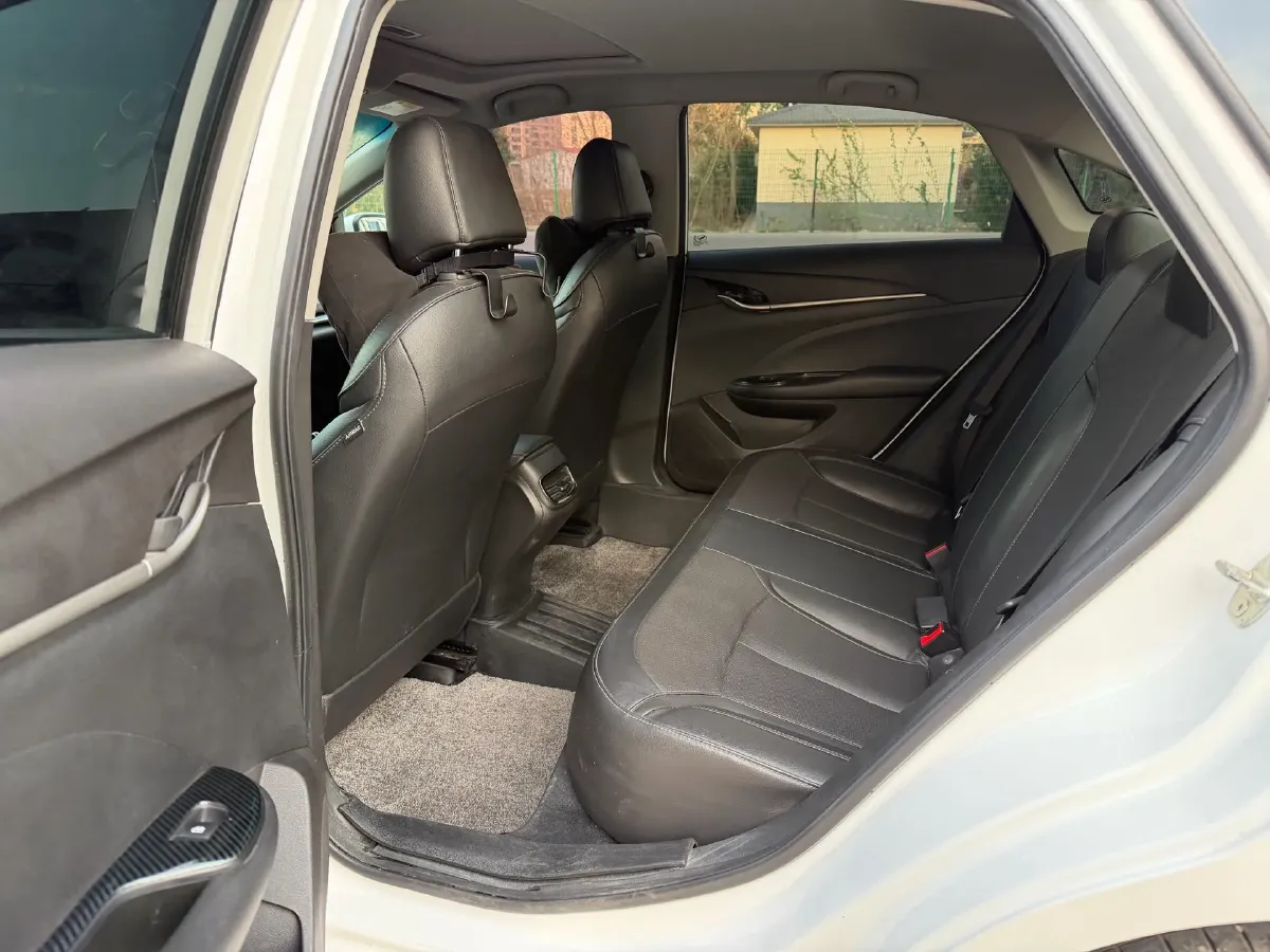 2021 Buick Excelle 1.5L 113HP L4 6AT,autocango,china used car exporter,china ev exporter,chinese used car exporter,chinese used ev exporter